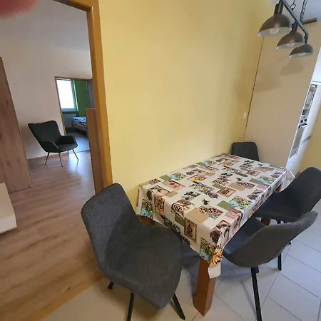 Apartman Hodrusa Apartamento *