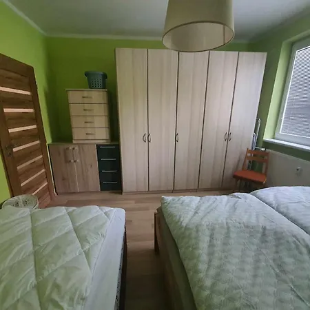Apartman Hodrusa Apartamento Kysla